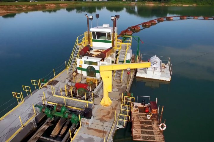 Custom Dredge Works on the River