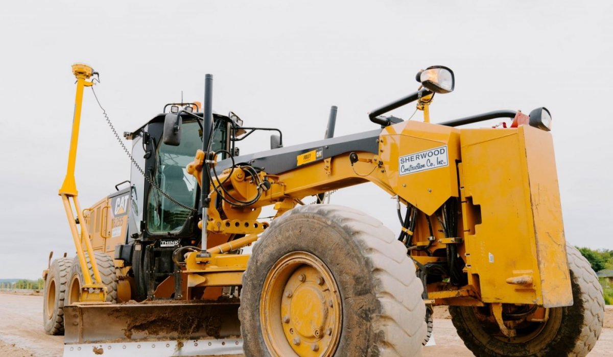 Sherwood Construction Cat Machine